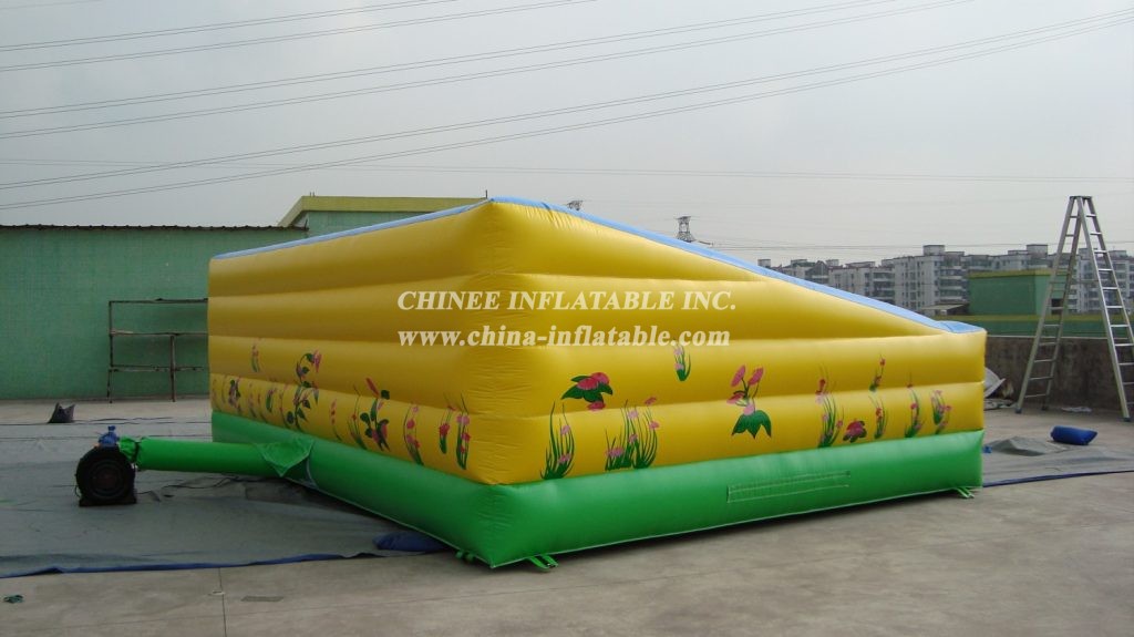 T6-118 Jungle Theme Giant Inflatable