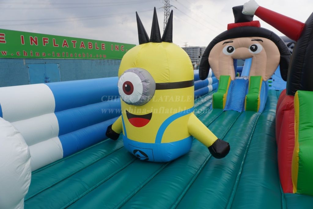 T6-146 Minions Giant Inflatable Playground
