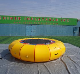 T20-004 Airtight Water Games Floating On Sea Inflatable Big Water Trampoline For Kids And Adults